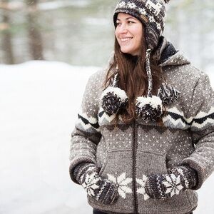 Unisex 100% Wool Hand Knit Polar Fleece Lined Jacket